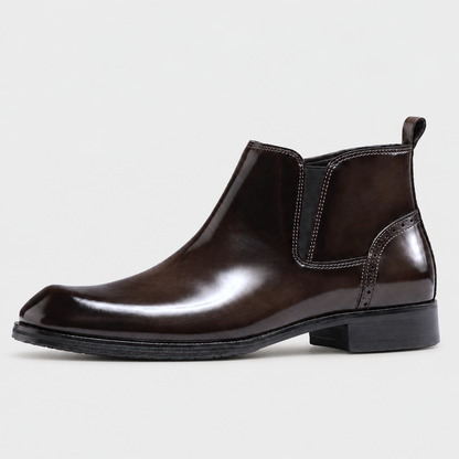 Courmayeur by Amari, side view